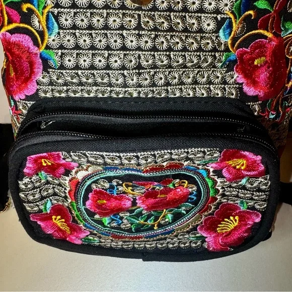 Unique Flowery Backpack - one of a kind - Picture 5 of 15